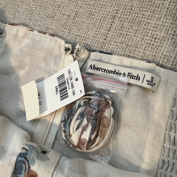 Abercrombie Linen Blend Button Corset Top - Picture 4 of 4